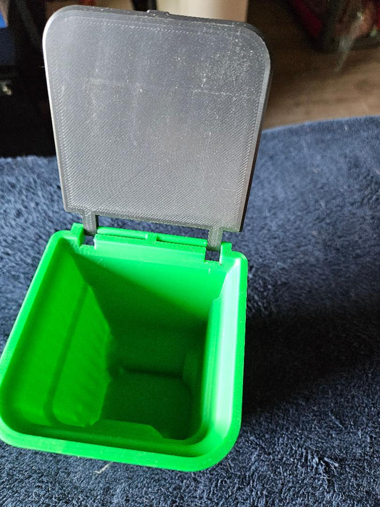 Desktop garbage bin
